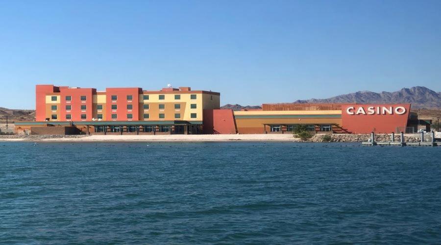 Havasu Landing Resort And Casino Havasu Lake Екстериор снимка